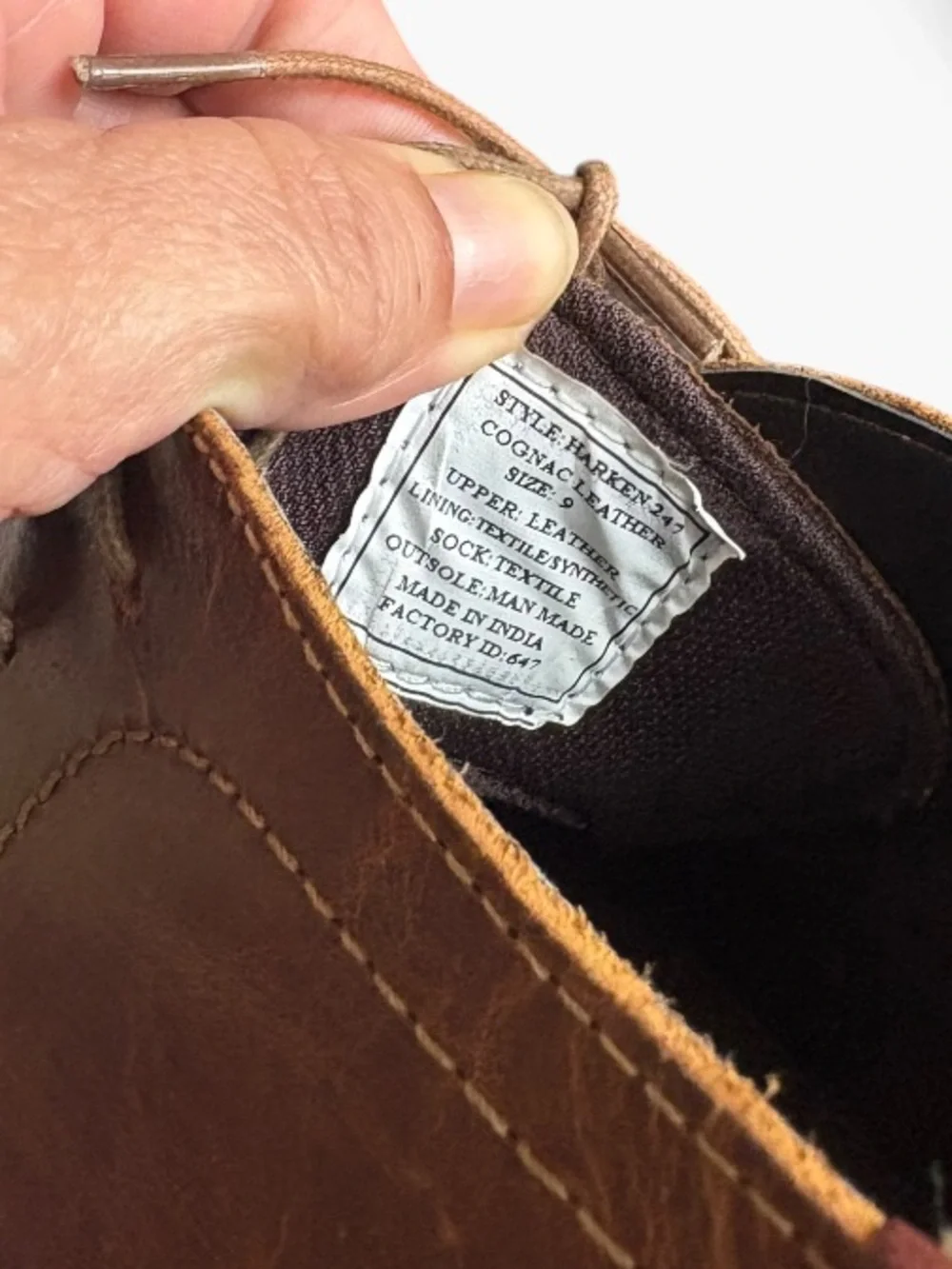 Steve Madden men’s Harken Cognat leather chukka boots . Size 9.
